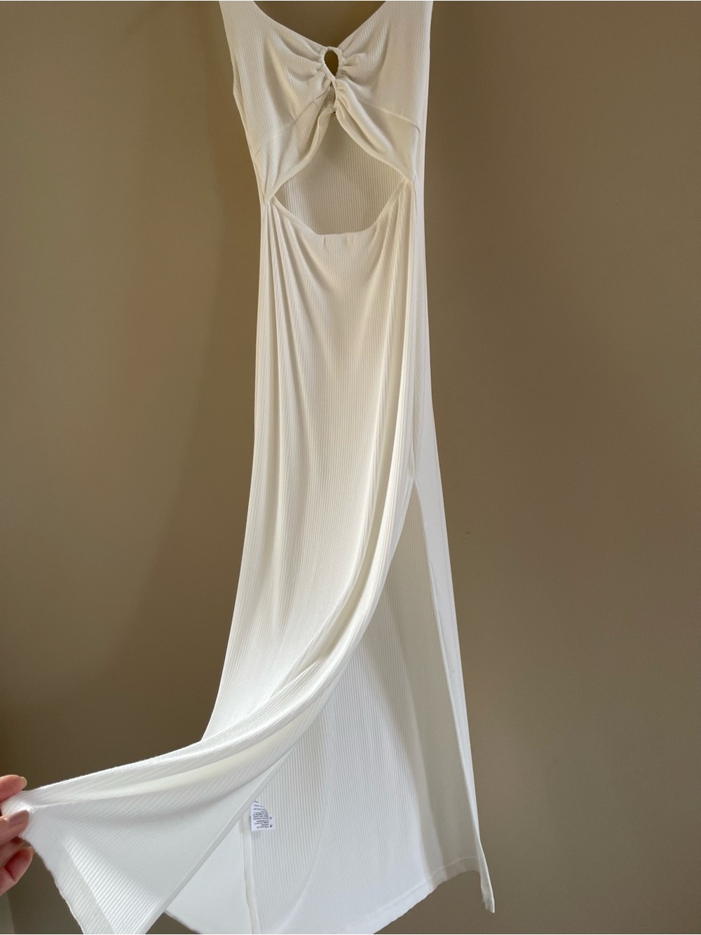 L*Space Camille Dress in Cream; Size: Medium - Picture 12 of 16